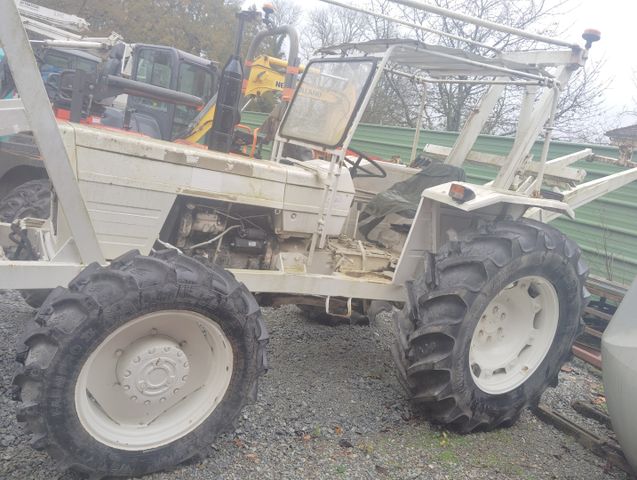 Tracteur LANDINI 7500, 3919 heures, sans carte grise