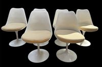 Eero SAARINEN (1910-1961) éd. KNOLL : Suite de six chaises, … (photo 4)