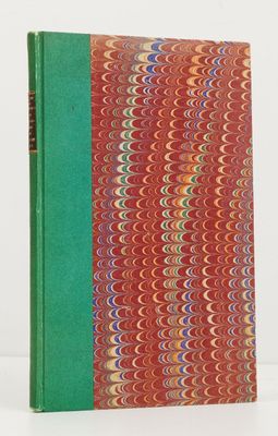 un livre avec une couverture verte et une couverture rouge et verte