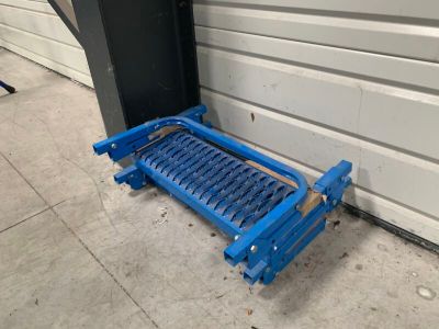2 marche pied à poser sur roue de voiture/camion.