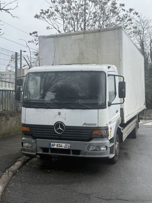 CAM MERCEDES Immatriculation : AP-834-JZ 1ère mise en circul…