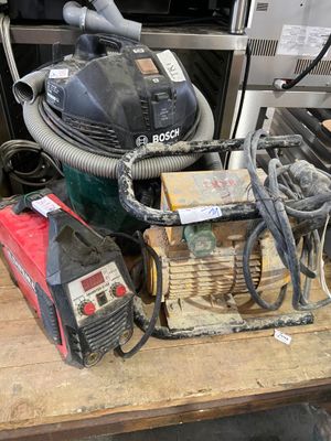 Un moteur vibreur ENAR compact 1000M - Un petit poste à souder DIFEMA  - Photo 1