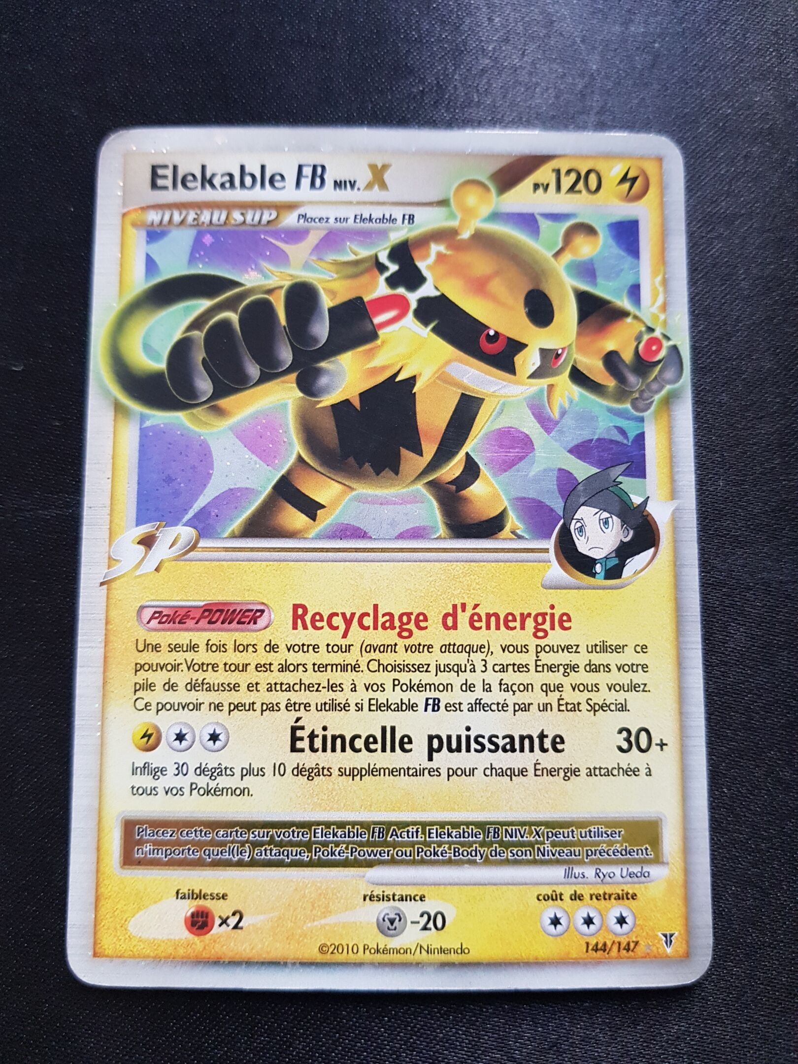 PLATINE Vainqueurs suprêmes - Elekable FB Niveau X 144/147 -…