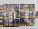 beaucoup de cartes sur la table