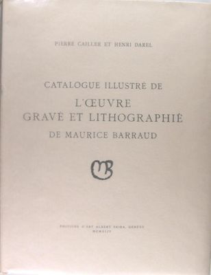 une image représentant un livre sur lequel est assis un chat