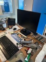 1 moniteur HANNS
