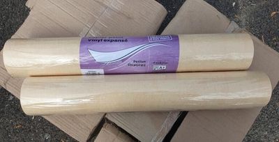 Lot de 24 rouleaux de papier peint 10Mx53 cm