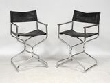 paire de fauteuils de réalisateur en cuir noir et chromé