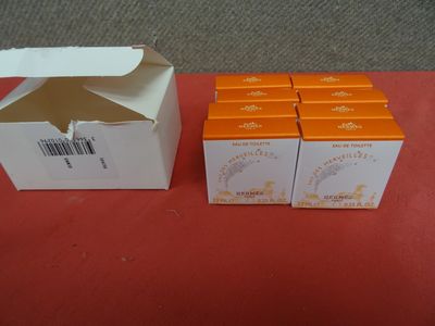 Hermès, une boite de huit miniatures 7,5ml Eau de toilette E…