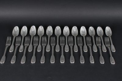 Suite de 12 couverts (douze fourchettes et douze cuillères) … - Photo 1