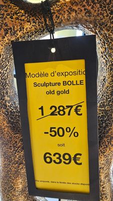 a picture of a sign on a wall that says modele d ' exostrice boulee