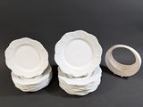 a lot of plates that are stacked on top of each other