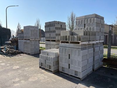 Lot comprenant : - Photo 1