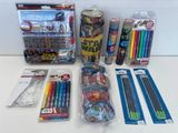 beaucoup de crayons, de stylos, de feutres, de feutres, de feutres, de feutres, de feutres, de feutres, de feutres, de feutres, de feutres, de feutres, de feutres, de feutres,