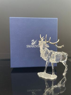 Figurine de cerf en cristal Swarows dans un coffret cadeau