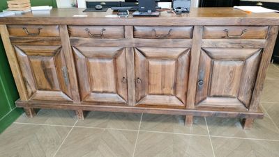 Meuble faisant comptoir long. 2,25m -