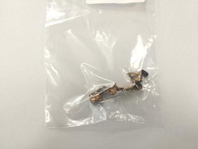 Lot de débris d'or dentaire 18k(750/1000). - Photo 1