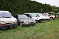 8 voitures épaves : PEUGEOT 604 V6, 1 CITROEN XSARA 1,4L, 1 … (photo 2)