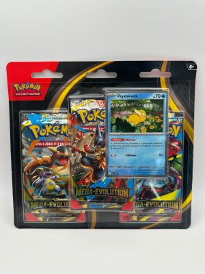 un gros plan sur un paquet de cartes Pokémon sur fond blanc