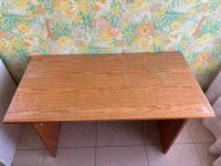 Table / bureau en bois (photo 3)