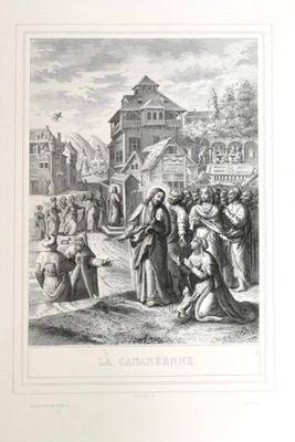 un dessin en noir et blanc représentant un groupe de personnes devant un immeuble