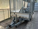 an image of a trailer that is parked on the side of the road