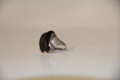 Art déco. Bague biométrique à gradin orné d'un cabochon en c…