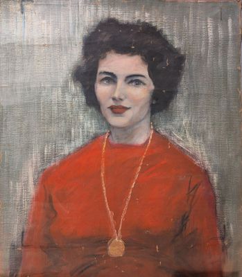 tableau représentant une femme en robe rouge portant un collier en or