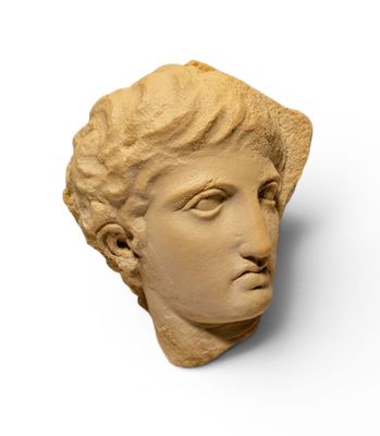 MOULAGE DU LOUVRE Reproduction en résine figurant la tête d'…