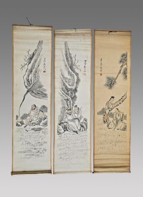 Ensemble de trois peintures verticales à l’encre et couleurs…