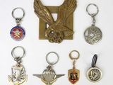 a lot of keychains that are on a table