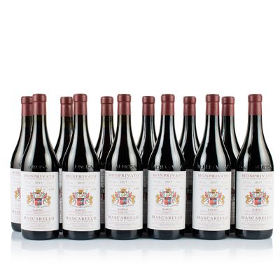 six bouteilles de vin rouge alignées