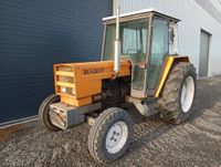 RENAULT TRACTEUR AGRICOLE RENAULT 651 - Genre : TRA - Carros…