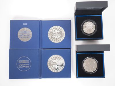 Ensemble de pièces de collection en argent dont : - Pièce de… - Photo 1