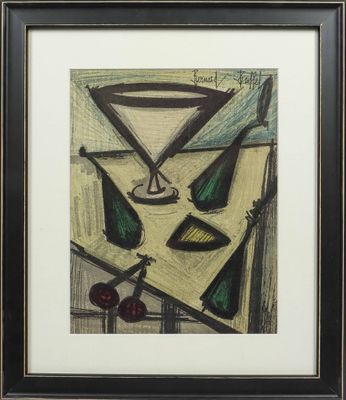 une image représentant un dessin d'un verre à martini et d'autres objets