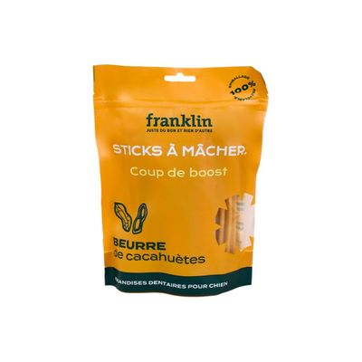 un gros plan sur un sac de nourriture sur fond blanc
