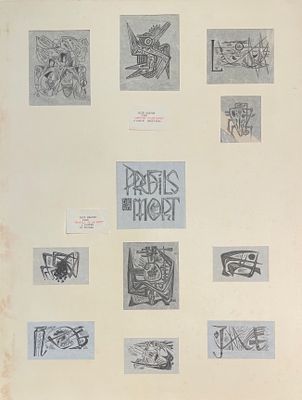 une photo montrant plusieurs dessins accrochés au mur