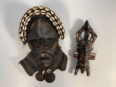 Côte d'Ivoire (Dan) Masque africain au fond bombé, yeux quas… - Photo 1
