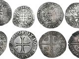 six types différents de pièces d'argent ornées de croix