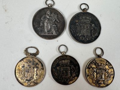 CONCOURS MUSICAL. Lot de 5 médailles en argent dont Ville de…
