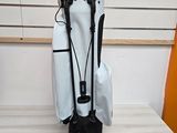 a picture of a golf bag sitting on top of a table