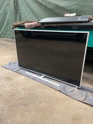 1 Téléviseur PHILIPPS modèle S8PUS7304/12 avec télécommande …
