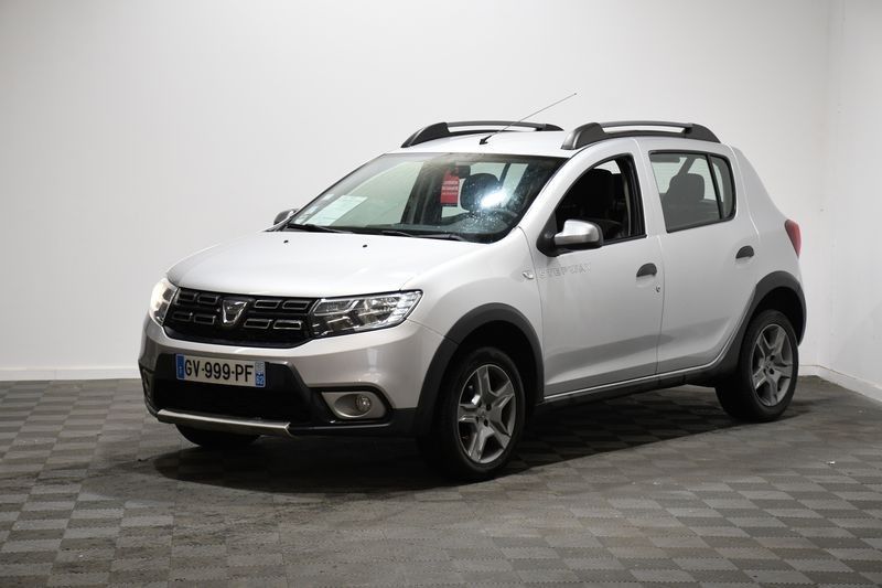 VP DACIA SANDERO STEPWAY 1,5 DCI 90 - Dmec : 16/02/2017-1698…