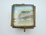 a picture of a picture of a building on the wall