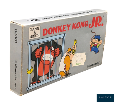 une boîte sur laquelle figure un jeu et un dessin animé