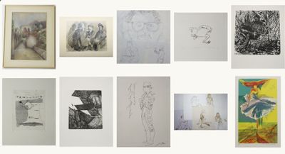 de nombreux dessins représentant des personnes sur le mur de cette pièce