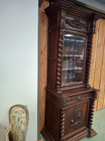 Buffet à deux corps en chêne mouluré et sculpté ouvrant en p… (photo 3)