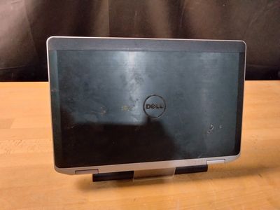 Ordinateur portable DELL Latitude E6330.