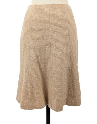 une jupe de femme sur un mannequin mannequin mannequin mannequin mannequin mannequin mannequin mannequin mannequin mann
