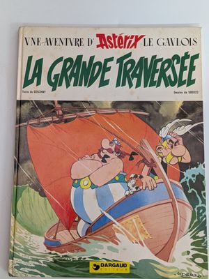 On voit ici la couverture du livre *La Grande Traversée*